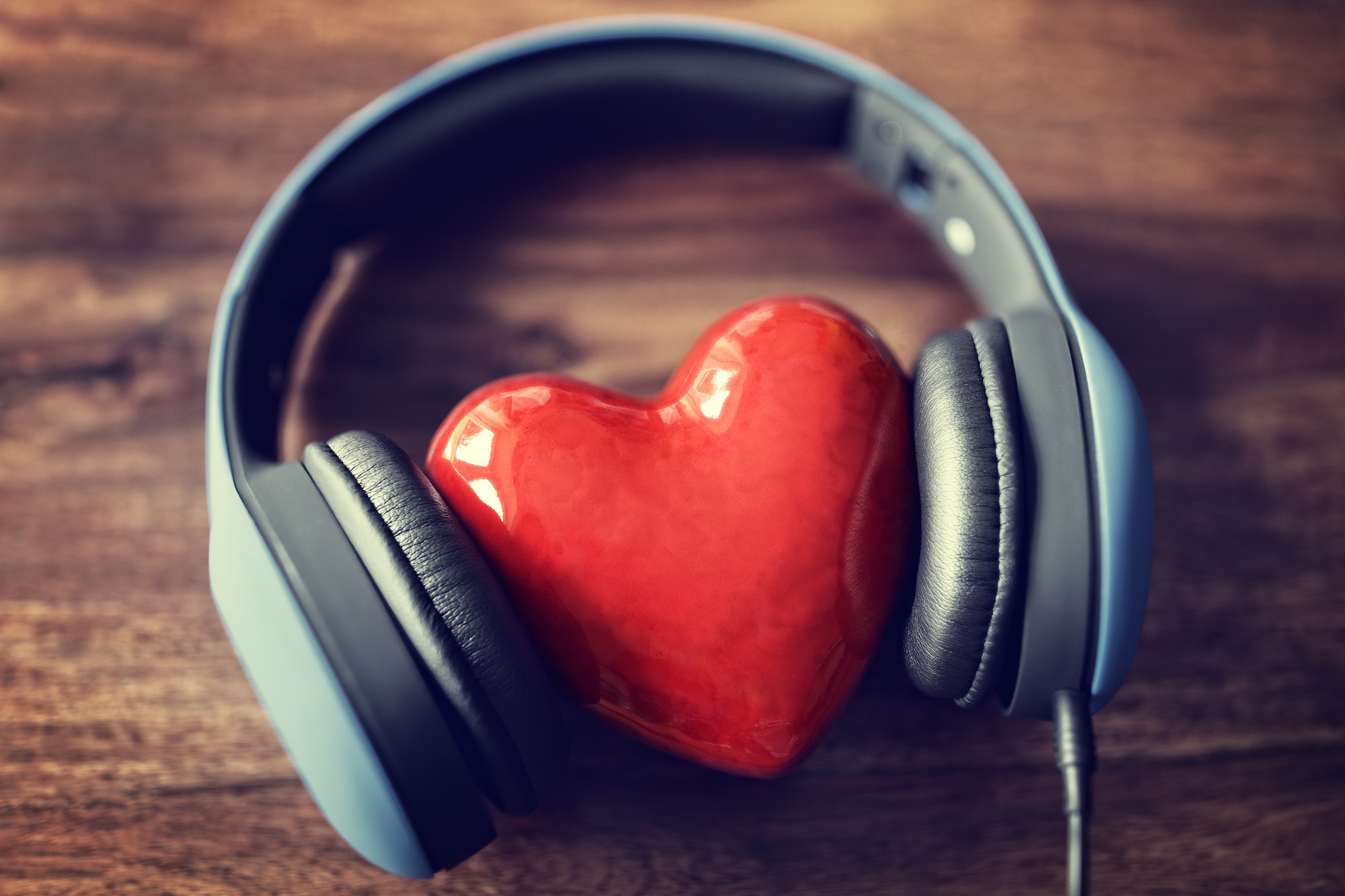Telling Your Story: How Listening to Customers Can Help You Write a Bestseller