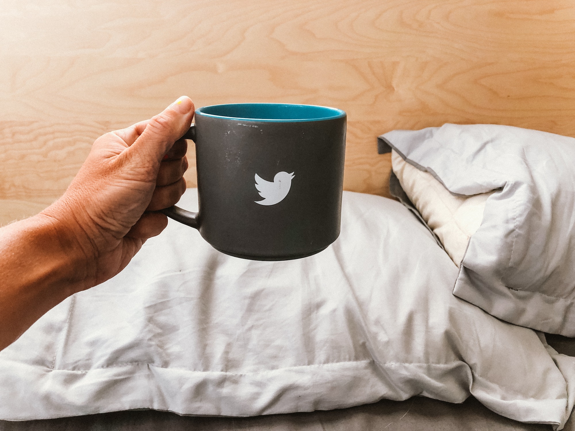 Tweeting Your Way to Success: Top 5 Best Practices for Marketing on Twitter